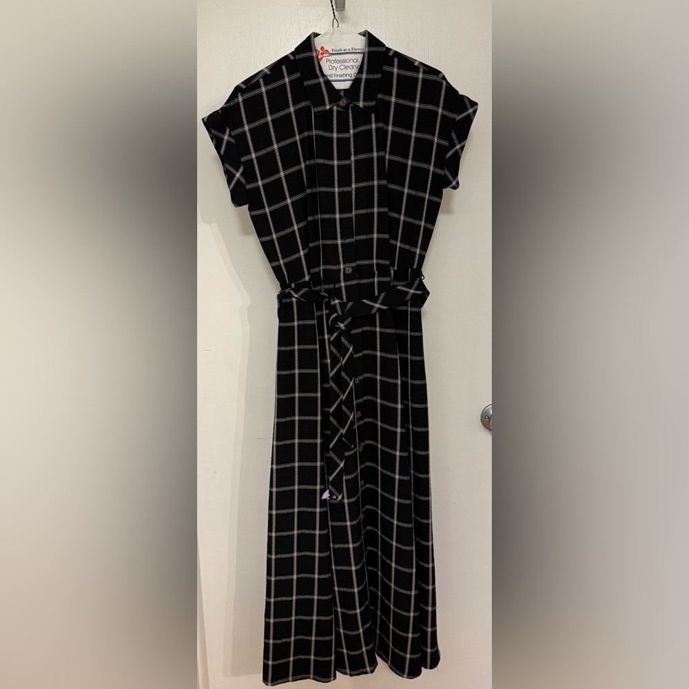 Calvin Klein Black Windowpane Midi Shirt Dress with Tie Belt